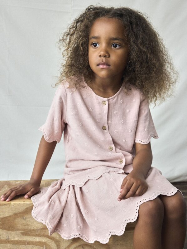 Blusa bordada Lil Atelier - Image 4