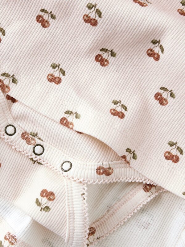 Vestido cerejas Lil Atelier - Image 3